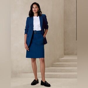 Blue pencil skirt with belt - NWT Banana Republic